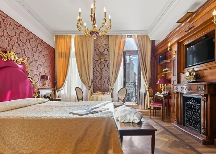 Bellevue Luxury - San Marco Luxury Bed & Breakfast 4*