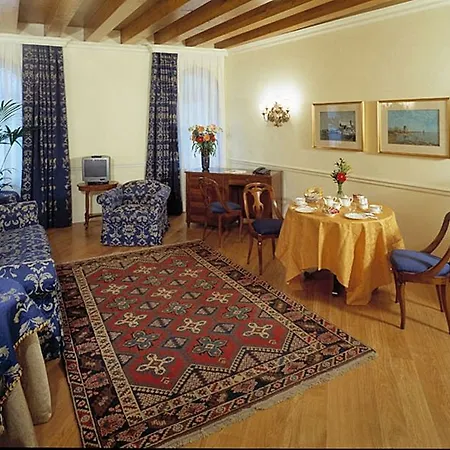 Bellevue Luxury - San Marco Luxury Oda ve Kahvaltı