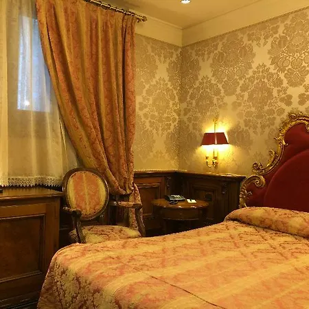 Oda ve Kahvaltı Bellevue Luxury - San Marco Luxury 4*