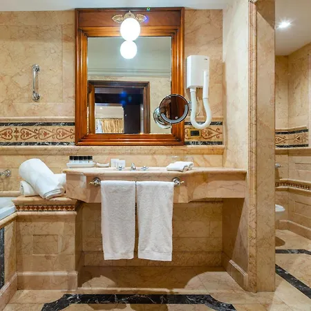 Bellevue Luxury - San Marco Luxury 4* Венеция