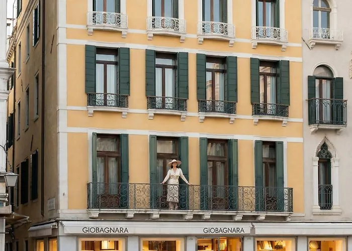 Bellevue Luxury - San Marco Luxury Венеция