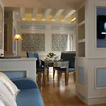 Bellevue Luxury - San Marco Luxury לינה וארוחת בוקר 4*