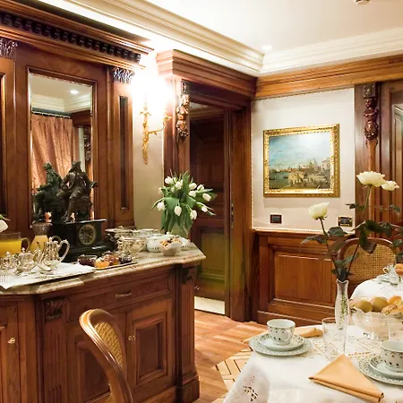 فندق مبيت وإفطار Bellevue Luxury - San Marco Luxury 4*